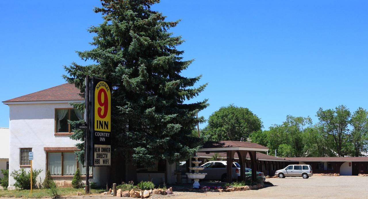 Dove Creek Inn Exterior foto